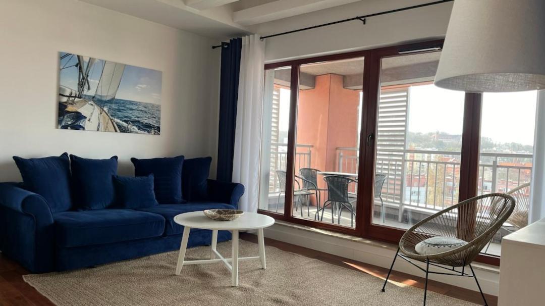 Waterlane Island - Riverview Pool, Spa, Gym & Parking By Downtown Apartments Gdansk Room photo