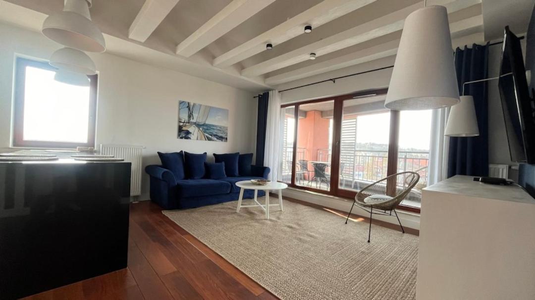 Waterlane Island - Riverview Pool, Spa, Gym & Parking By Downtown Apartments Gdansk Room photo